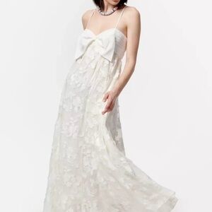 Cami NYC "Loa" Silk Chiffon Applique Bow Maxi Dress NEW W/TAGS Size 4